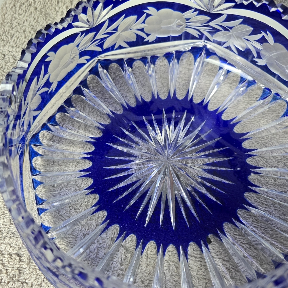 Lausiter Cobalt To Clear Crystal Bowl With Sawtooth Rim - Picture 6 of 12